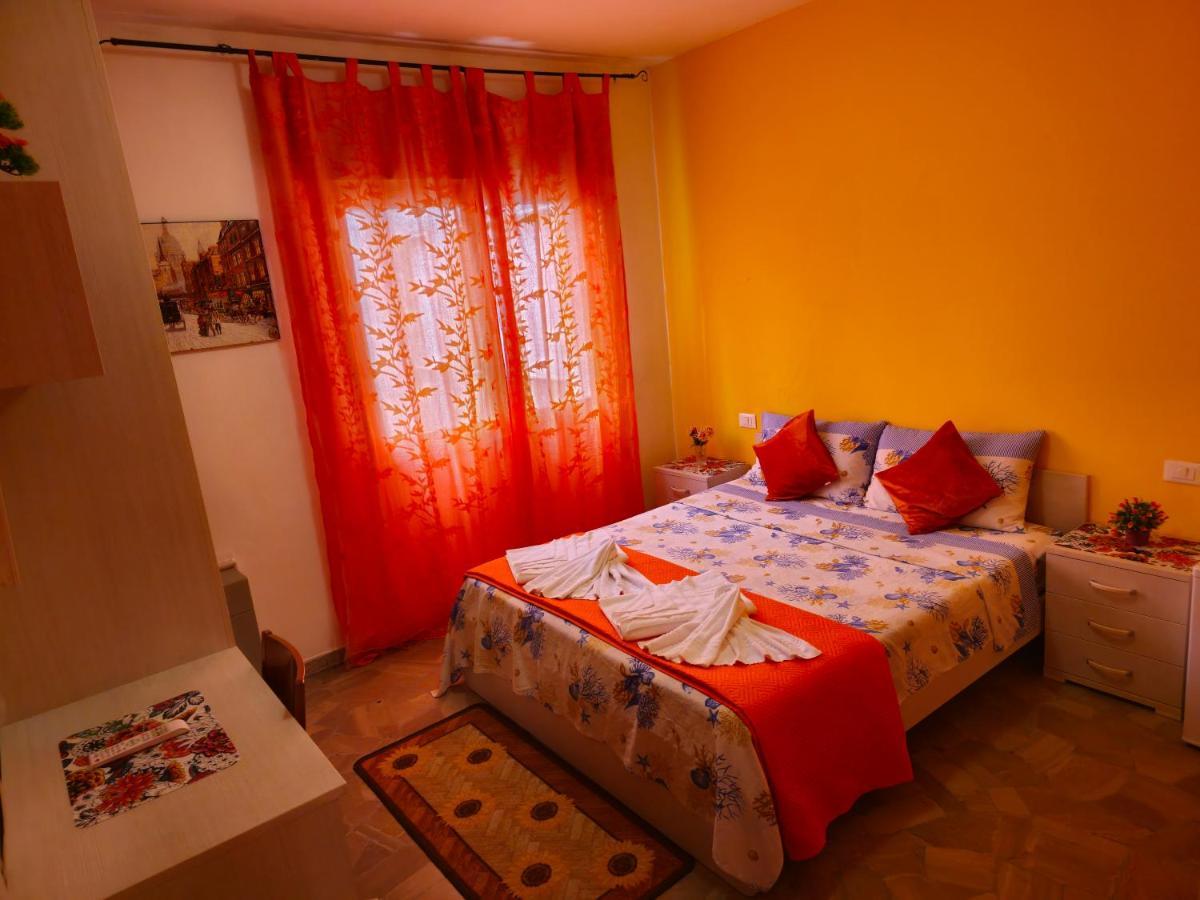 Ca Dei Fiori 1 Venezia Bed and breakfast 2*